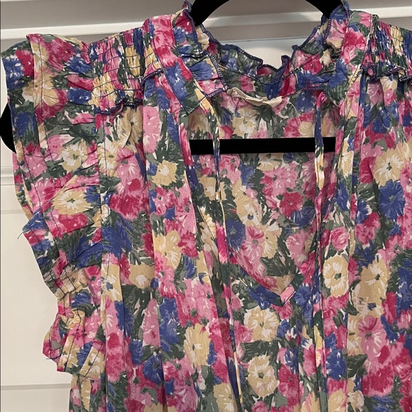 Entro Floral Ruffle Dress - Picture 2 of 5